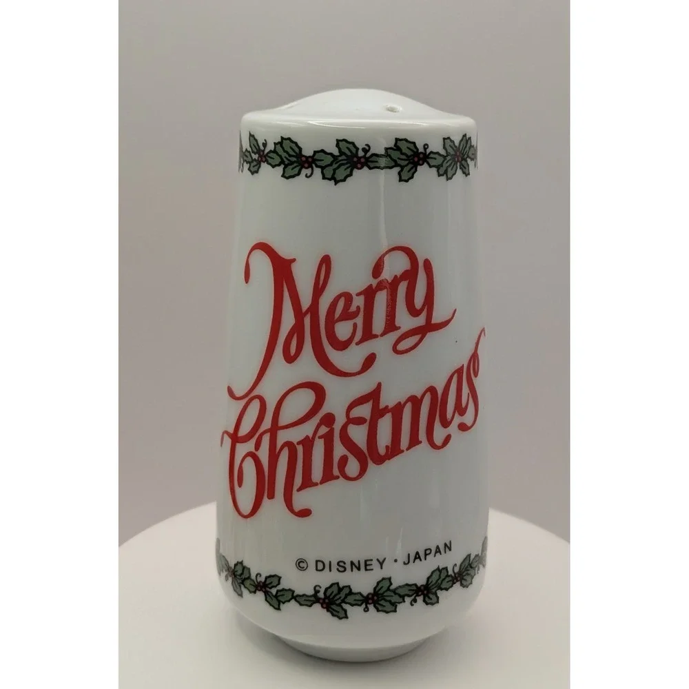 Disney Japan Santa Mickey Mouse Merry Christmas Salt‎ & Pepper Shakers Porcelain